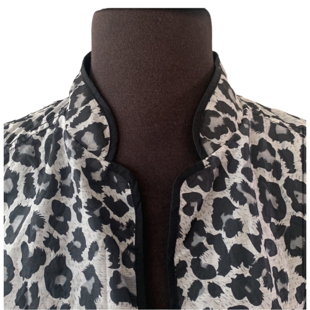 Chico’s Lightweight Shell Jacket Cheetah Print! - image 2